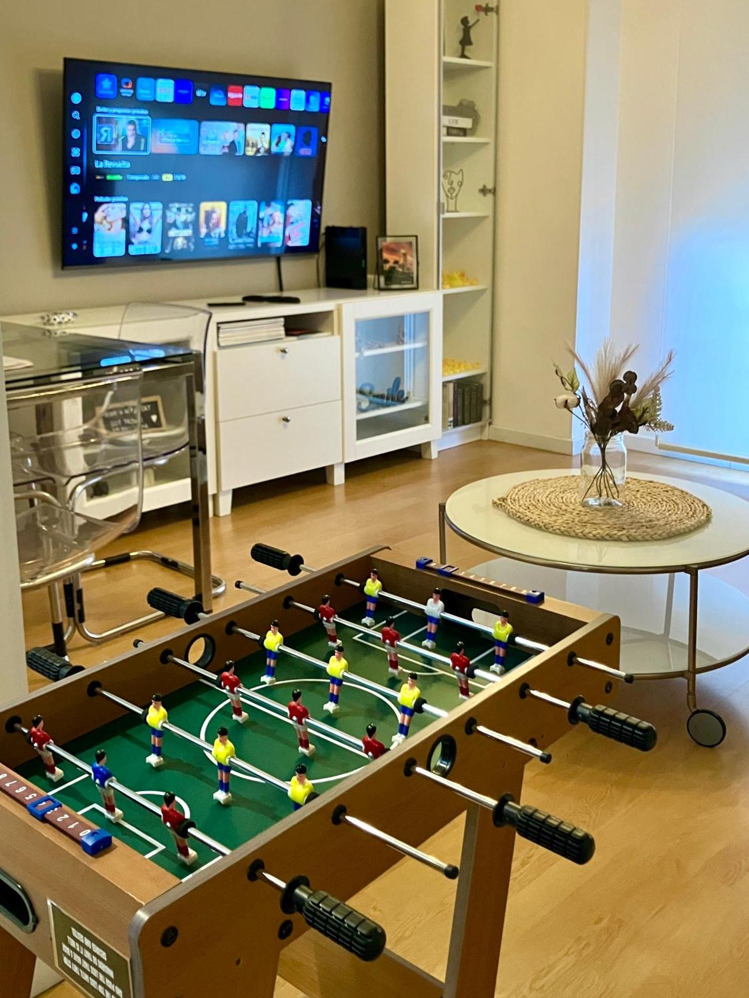 Maravilloso Apartamento Centrico De 70M2, Jardin Propio 40M2 Con Piscina Para Ninos Y Parking Opcional Málaga Buitenkant foto