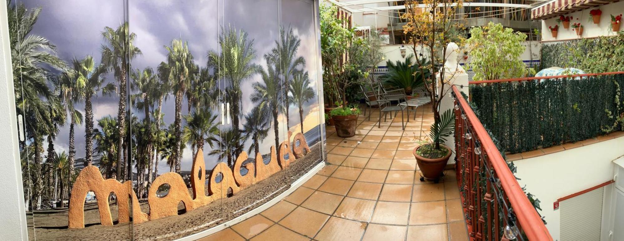 Maravilloso Apartamento Centrico De 70M2, Jardin Propio 40M2 Con Piscina Para Ninos Y Parking Opcional Málaga Buitenkant foto
